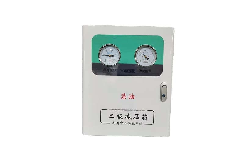 石河子中心供氧二级稳压箱